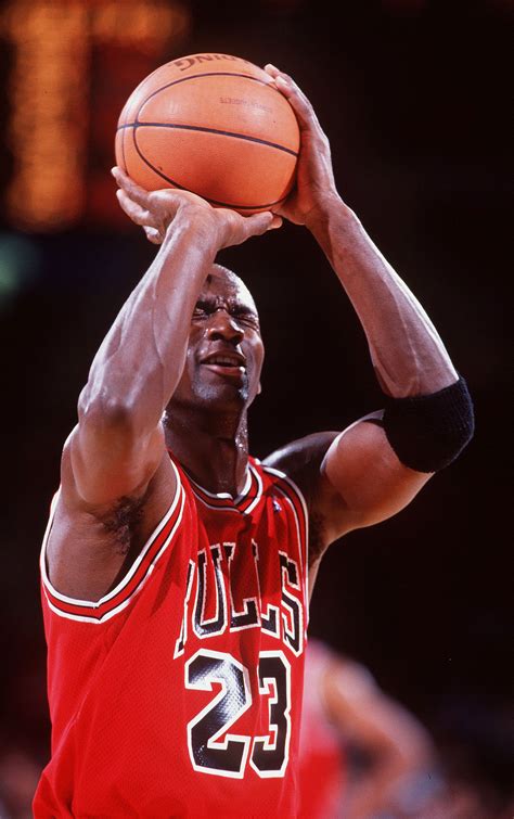 free michael jordan pictures|michael jordan photo gallery.